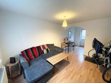 Elmore Court